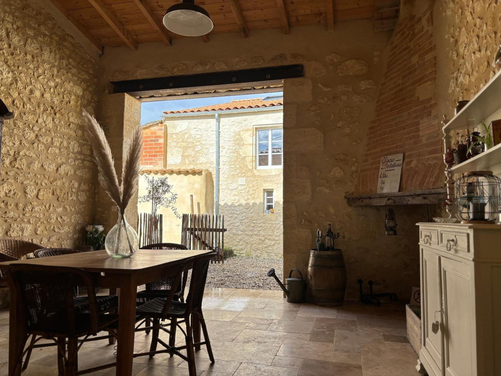 Chateau La Fon Du Berger Saint-Sauveur  Εξωτερικό φωτογραφία